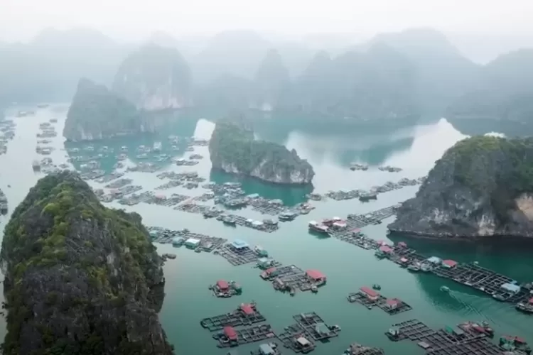 Teluk Ha Long